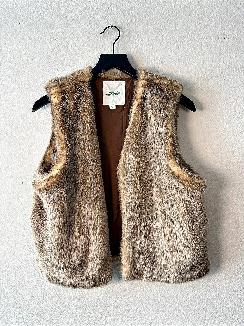 Aerie Faux Fur Vest in Brown & Tan Size Small